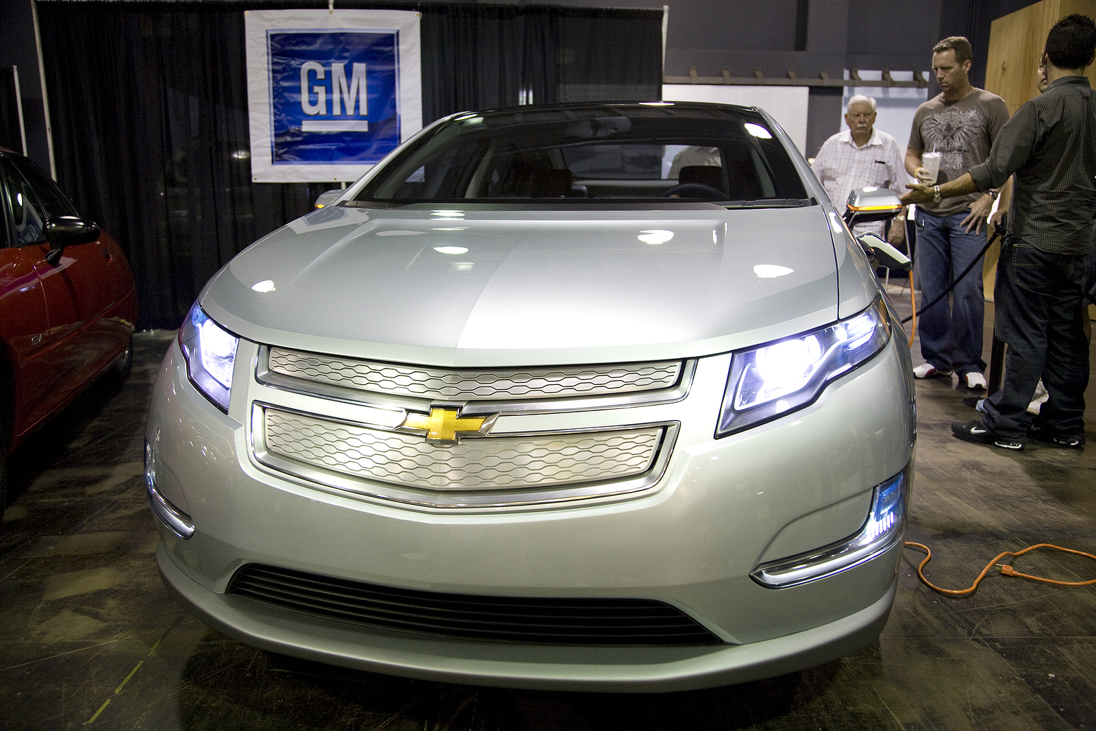 GM Delivers 26 Electric Vehicles in 4th Quarter IER
